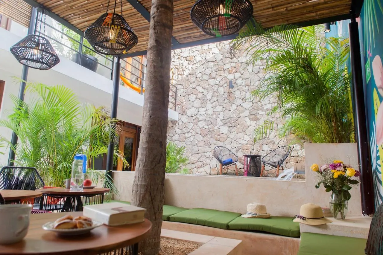 Latino Hotel Boutique Tulum 3*,